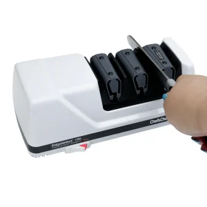 Profesionálny elektrický brúsič nožov ChefsChoice M120 na prenájom